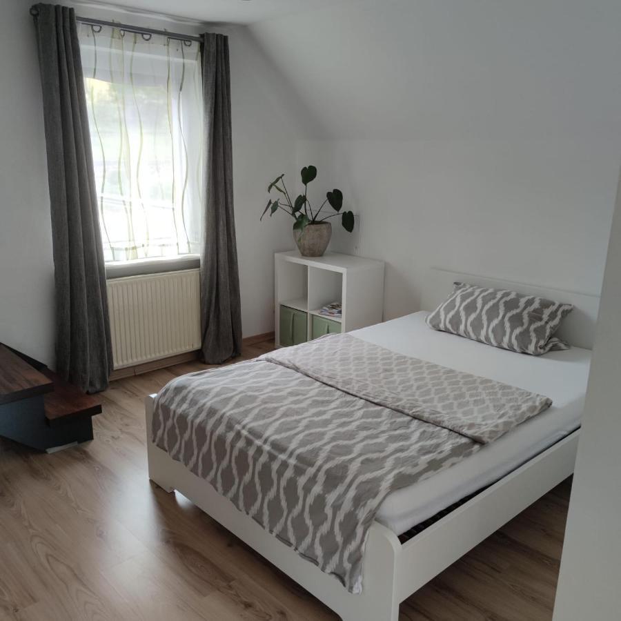 Appartamento Am Belz Lebach Esterno foto